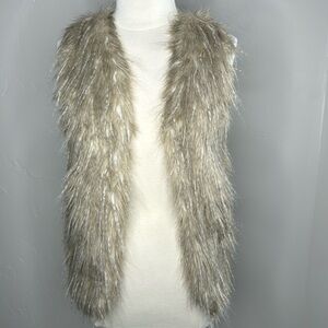 Sebby Collection faux fur Vest Size Small P